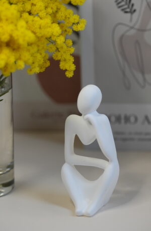 Figura de yeso "Pensador"